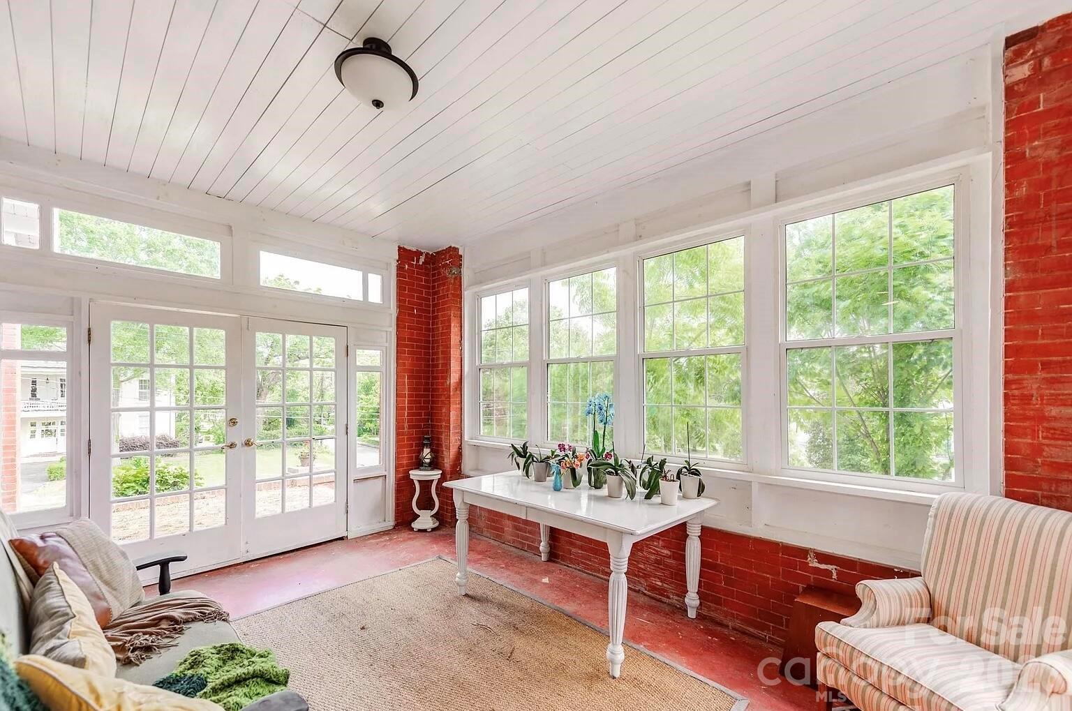 128 West End Street Chester, SC 29706 - Photo 33 of 40 a living room with furniture and a large window
