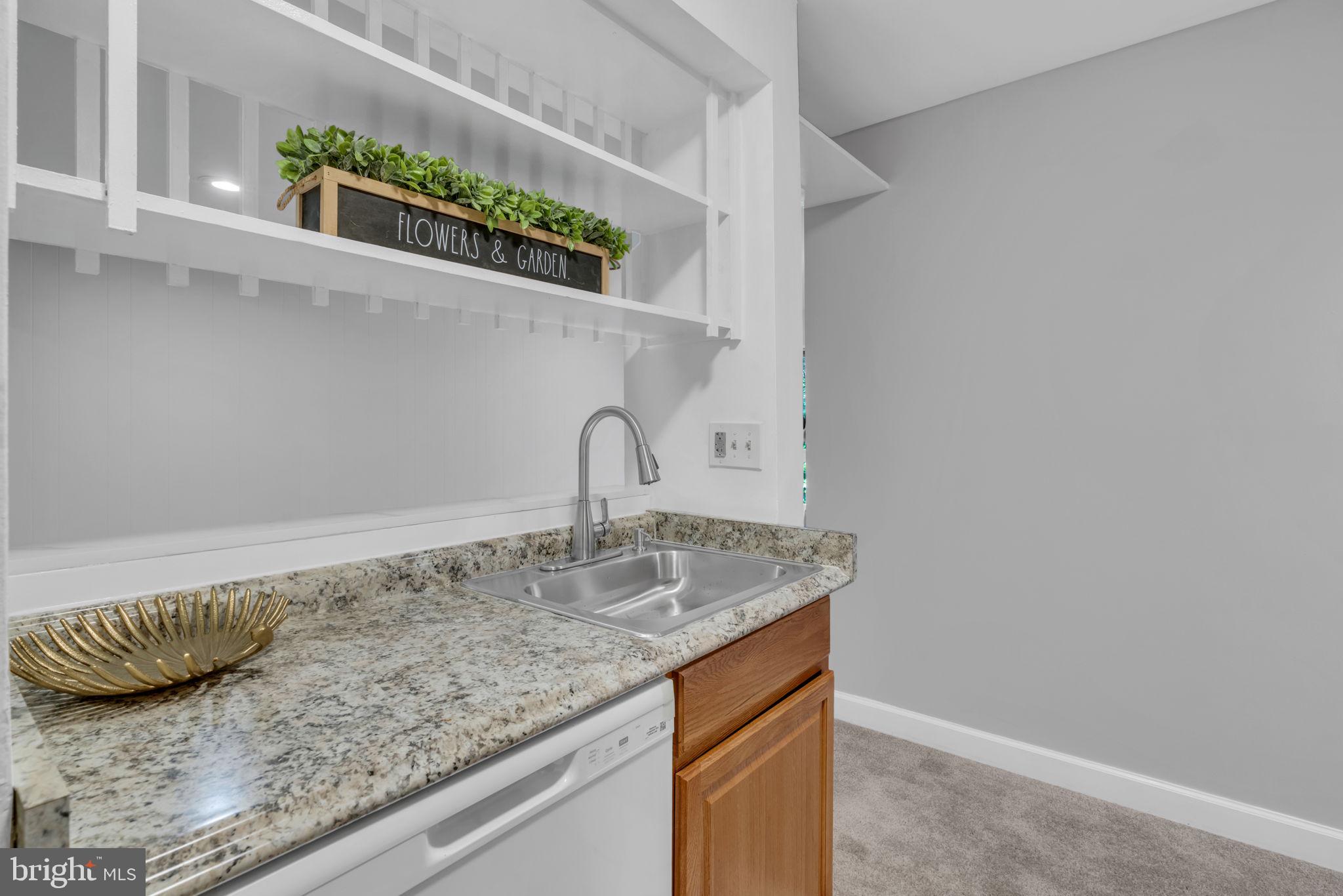5818 Royal Ridge Drive, Unit N Springfield, VA 22152 - Photo 14 of 34