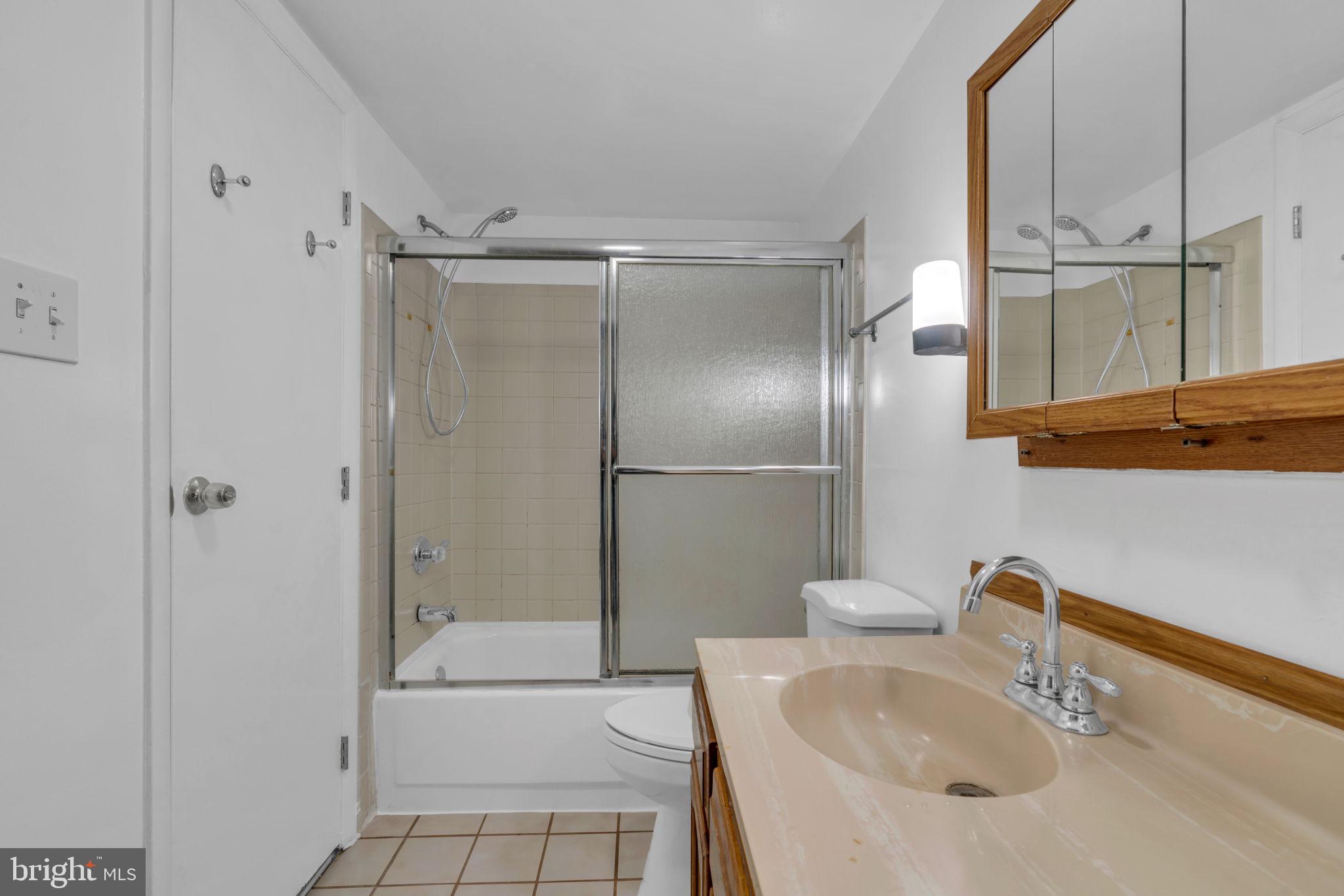 5818 Royal Ridge Drive, Unit N Springfield, VA 22152 - Photo 19 of 34