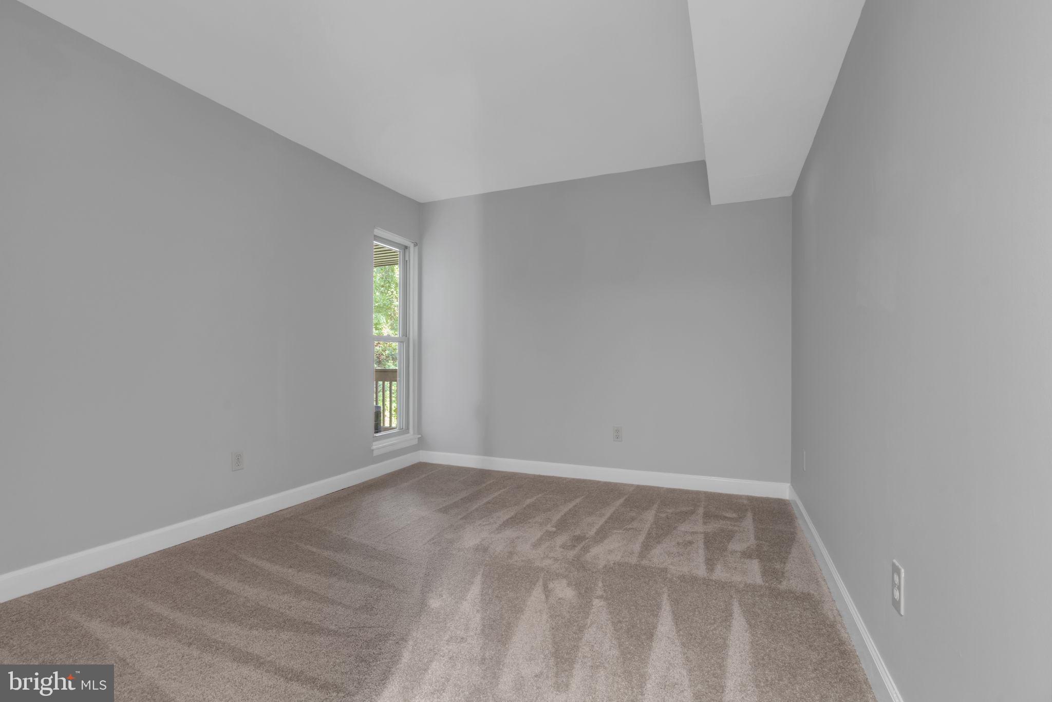 5818 Royal Ridge Drive, Unit N Springfield, VA 22152 - Photo 27 of 34