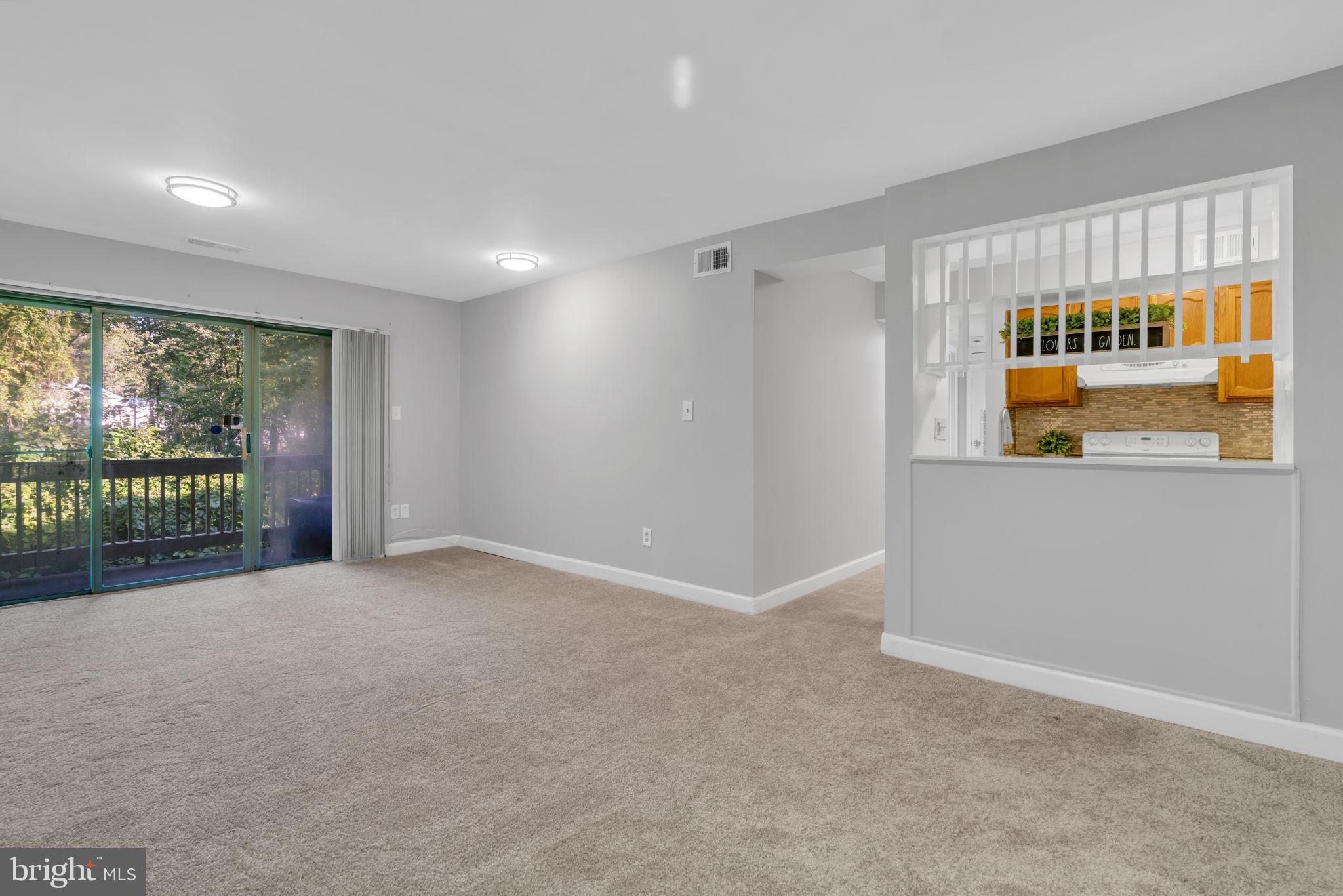 5818 Royal Ridge Drive, Unit N Springfield, VA 22152 - Photo 7 of 34