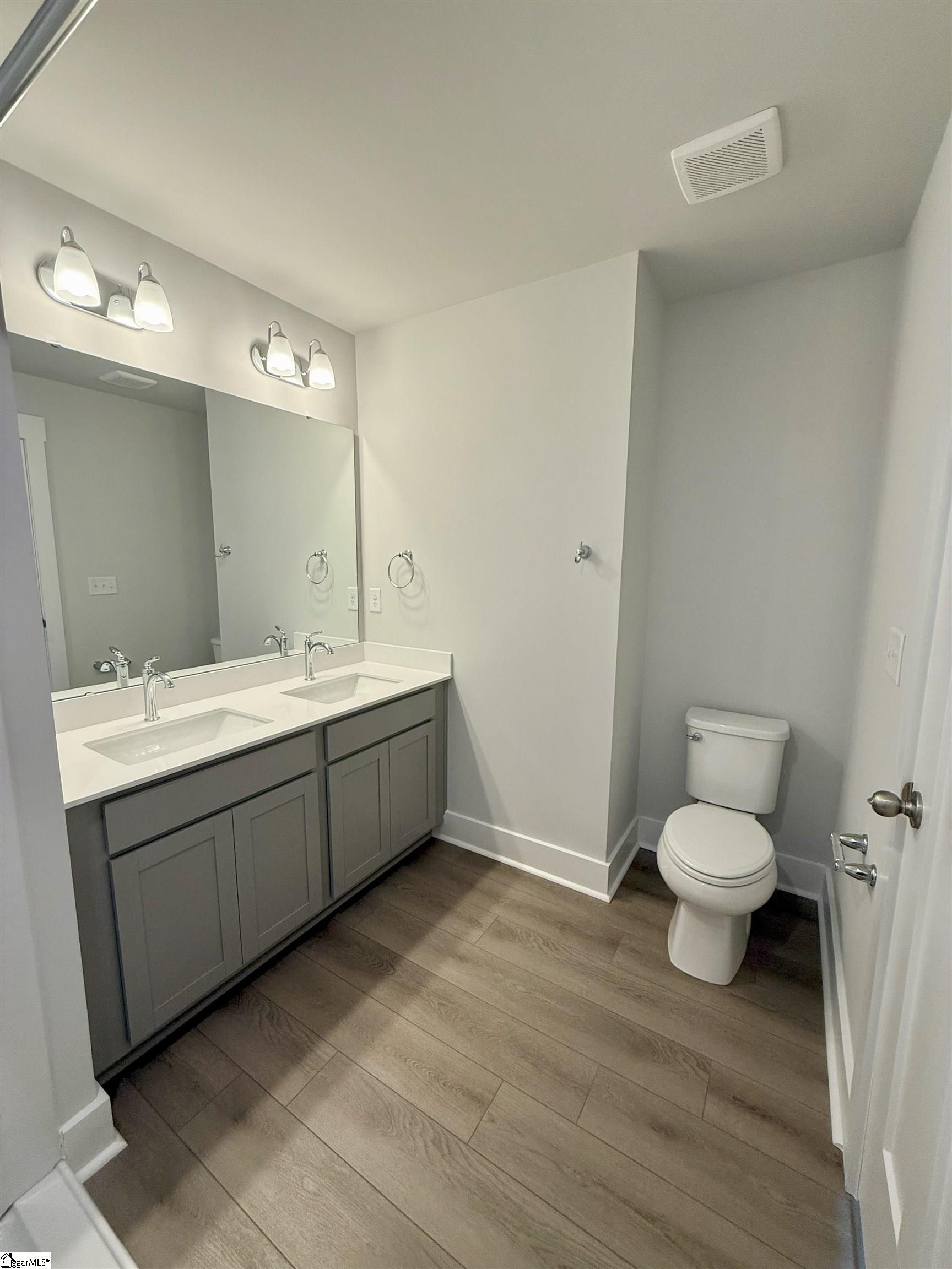 1317 Algeddis Drive Greer, SC 29651 - Photo 26 of 34