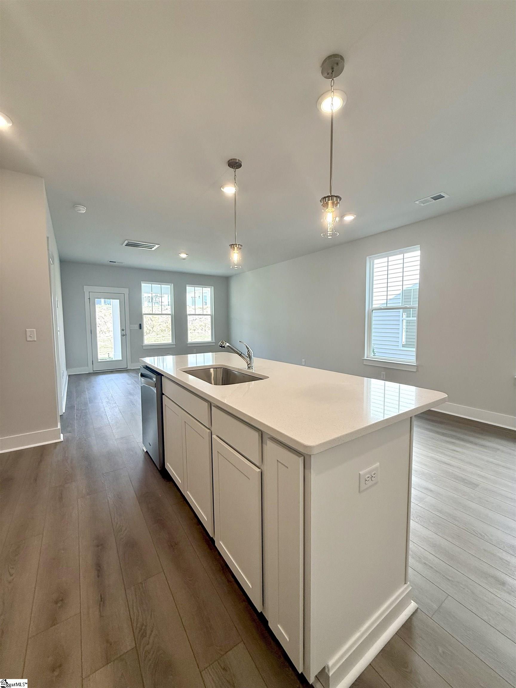 1317 Algeddis Drive Greer, SC 29651 - Photo 8 of 34