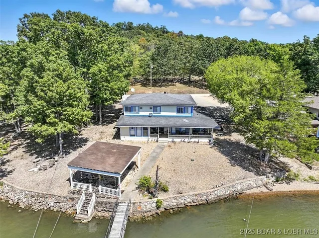 $549,900 | 744 Windwood Shores Drive, Edwards, MO 65326