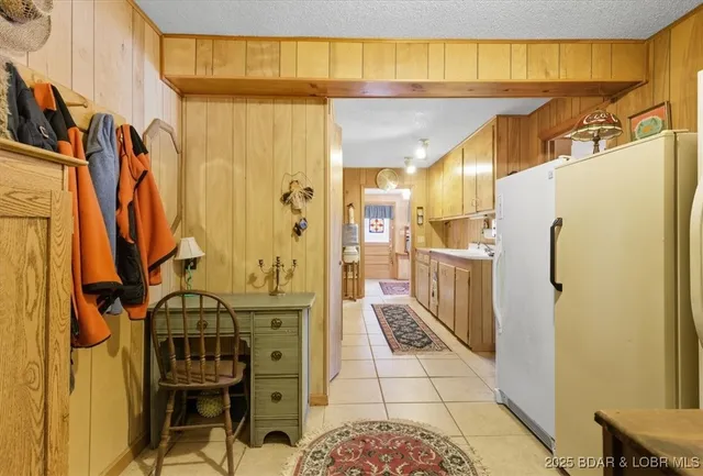 $549,900 | 744 Windwood Shores Drive, Edwards, MO 65326