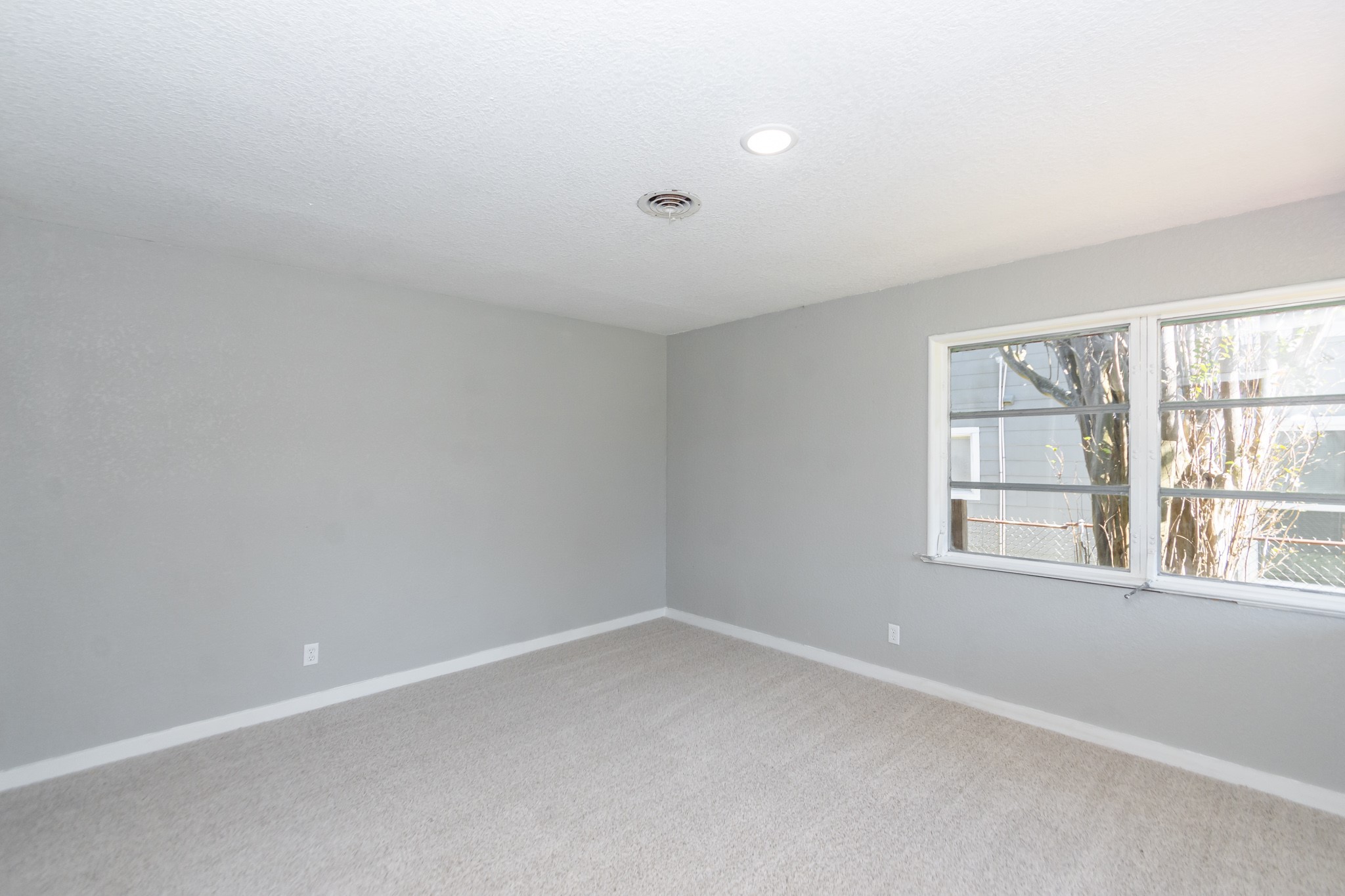 1230 West 4th Street Freeport, TX 77541 - Photo 11 of 49 Bedroom/ new carpet