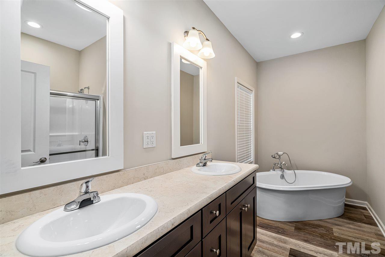 1271 Trollinger Road Graham, NC 27253 - Photo 5 of 21 Gallery Image 5