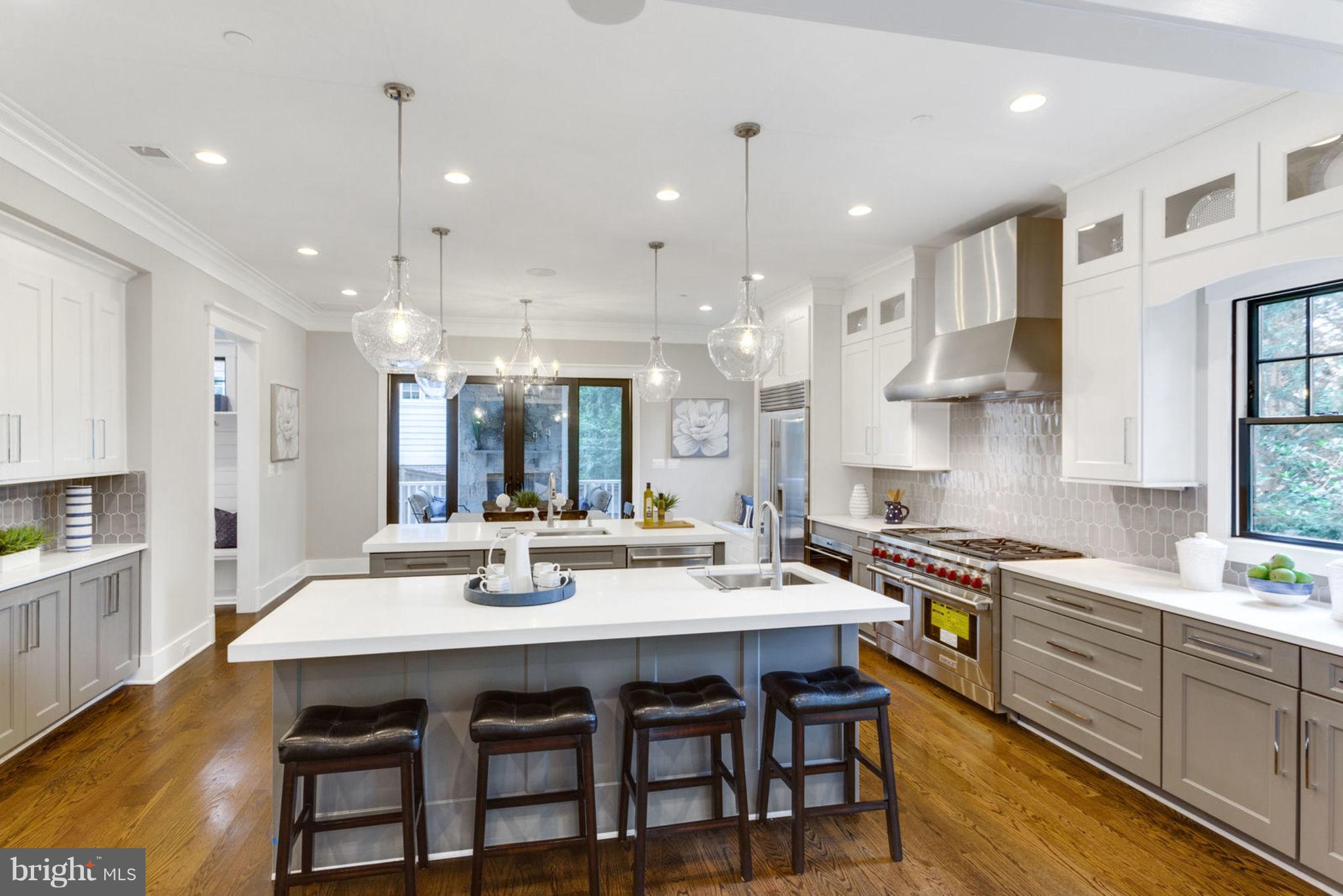Gourmet Kitchen