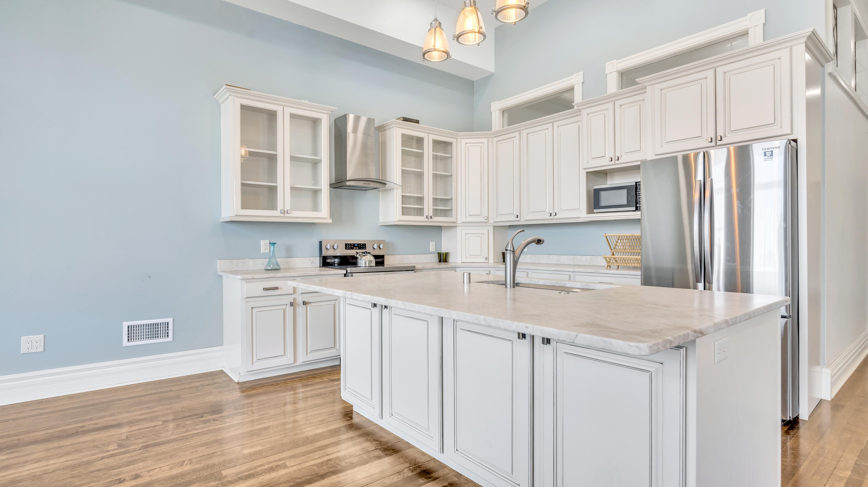 810 South 8th Street Manitowoc, WI 54220 - Photo 18 of 34 Kitchen 1-2