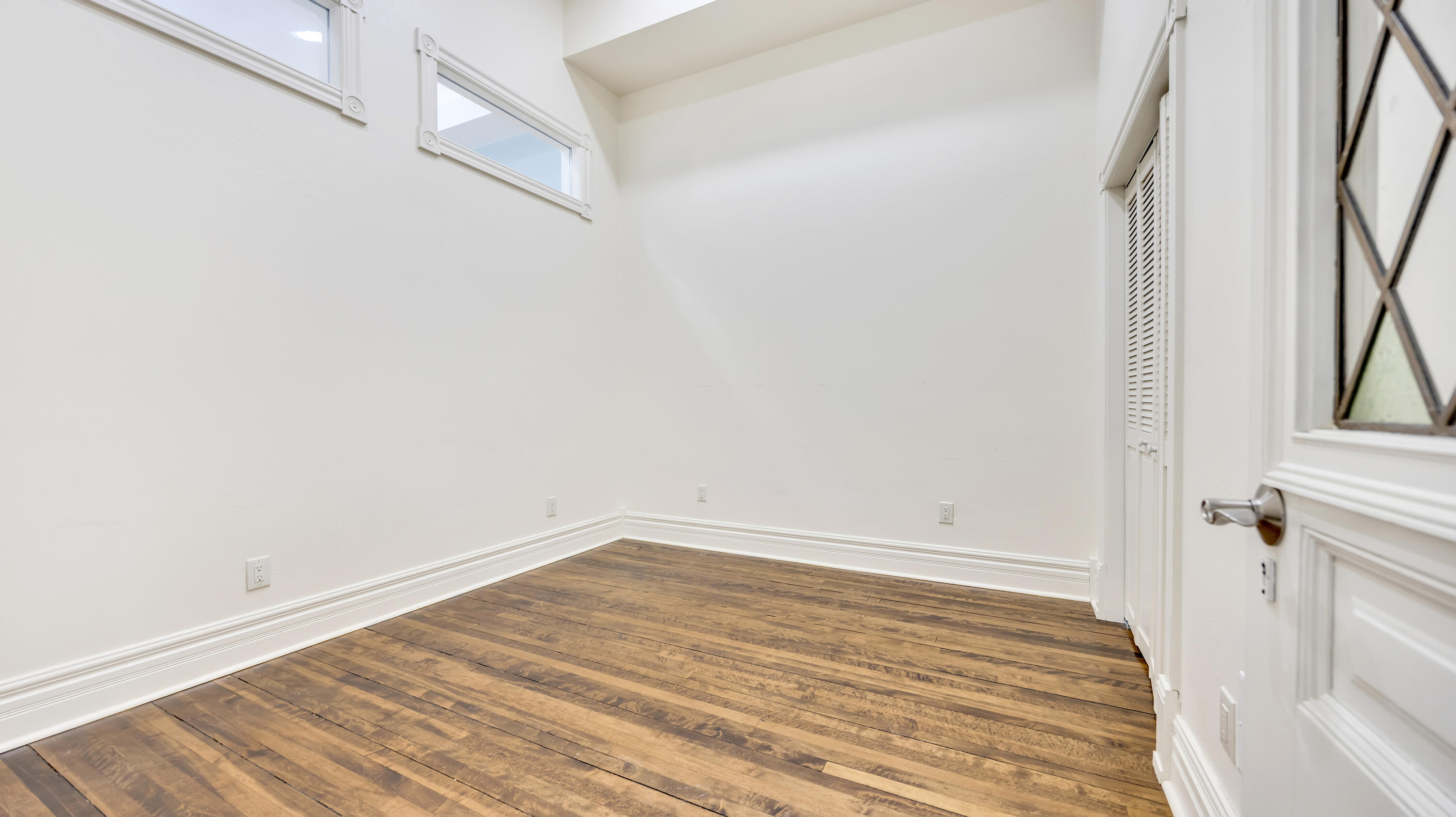 810 South 8th Street Manitowoc, WI 54220 - Photo 34 of 34 Bedroom 3