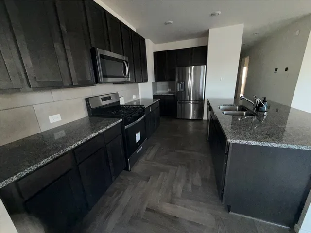 $2,100 | 14622 Cypress Creek Landing, Houston, TX 77068