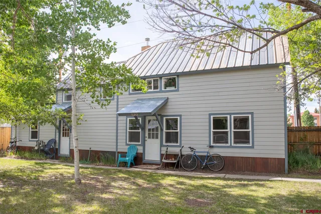 a house view with a outdoor space