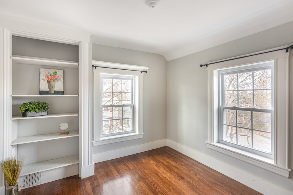 193 St Mary Street Needham, MA 02494 - Photo 18 of 24