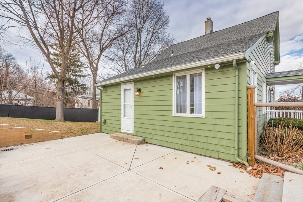 193 St Mary Street Needham, MA 02494 - Photo 21 of 24