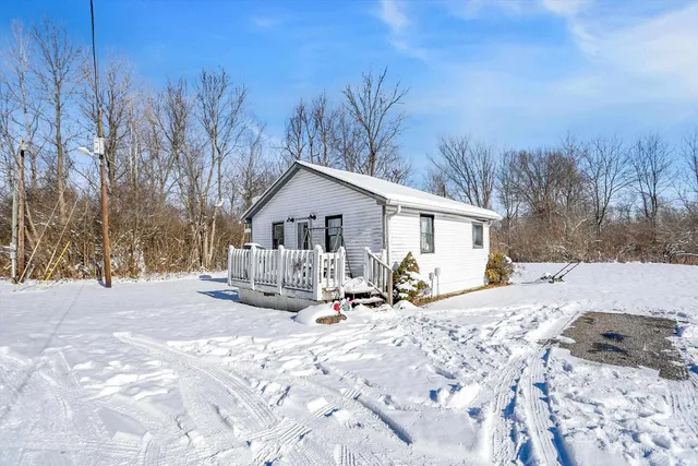 $1 | 6877 East Tiny Tot Lane, Mooresville, IN 46158