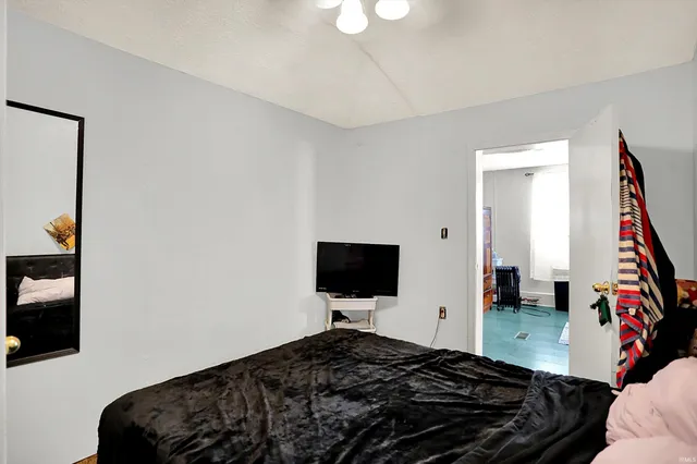 $1 | 6877 East Tiny Tot Lane, Mooresville, IN 46158