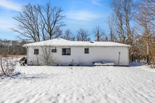 $1 | 6877 East Tiny Tot Lane, Mooresville, IN 46158