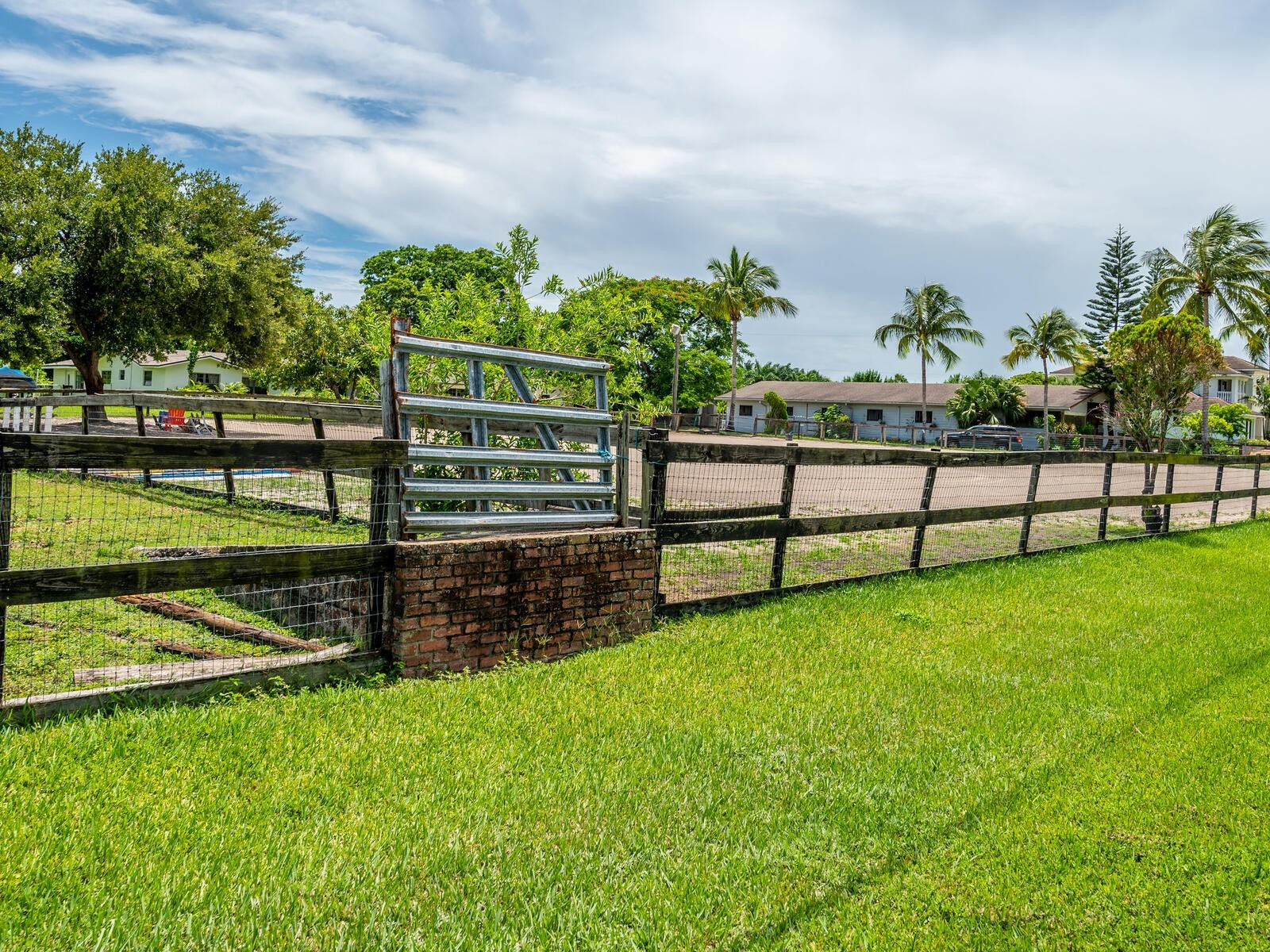 17640 Southwest 52nd Court Southwest Ranches, FL 33331 - Photo 29 of 90 7 TURN OUT PADDOCKS