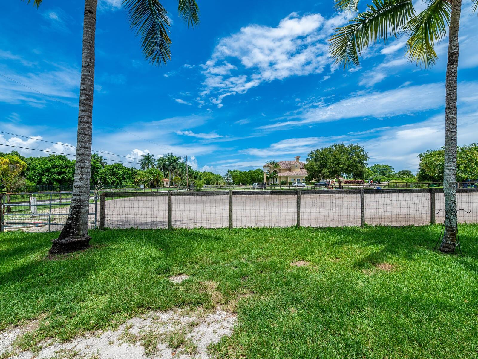 17640 Southwest 52nd Court Southwest Ranches, FL 33331 - Photo 34 of 90 ARENA