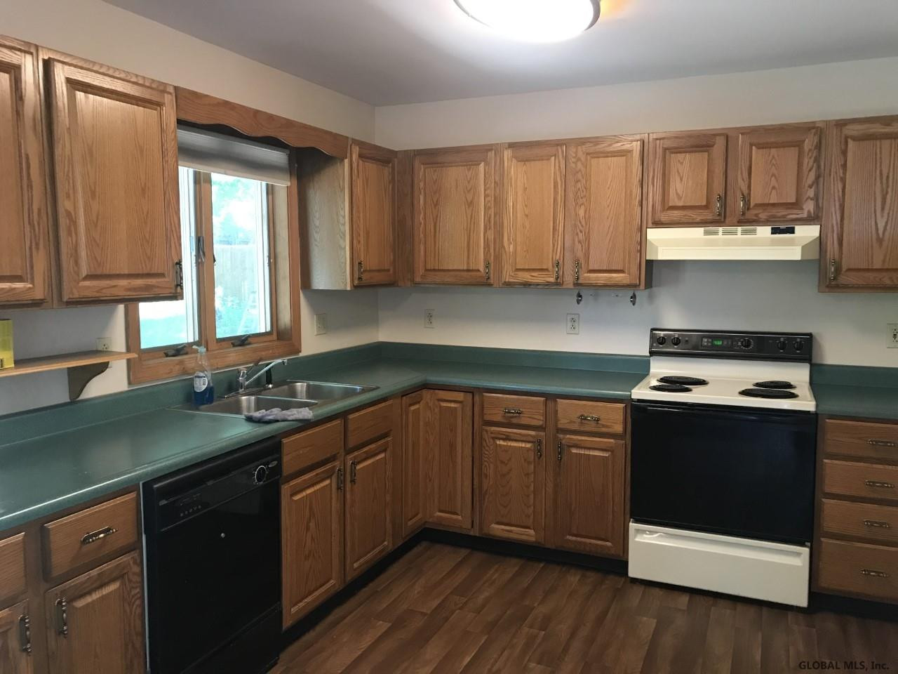 330 Ridge Road Queensbury, NY 12804 - Photo 19 of 33 Photo 20