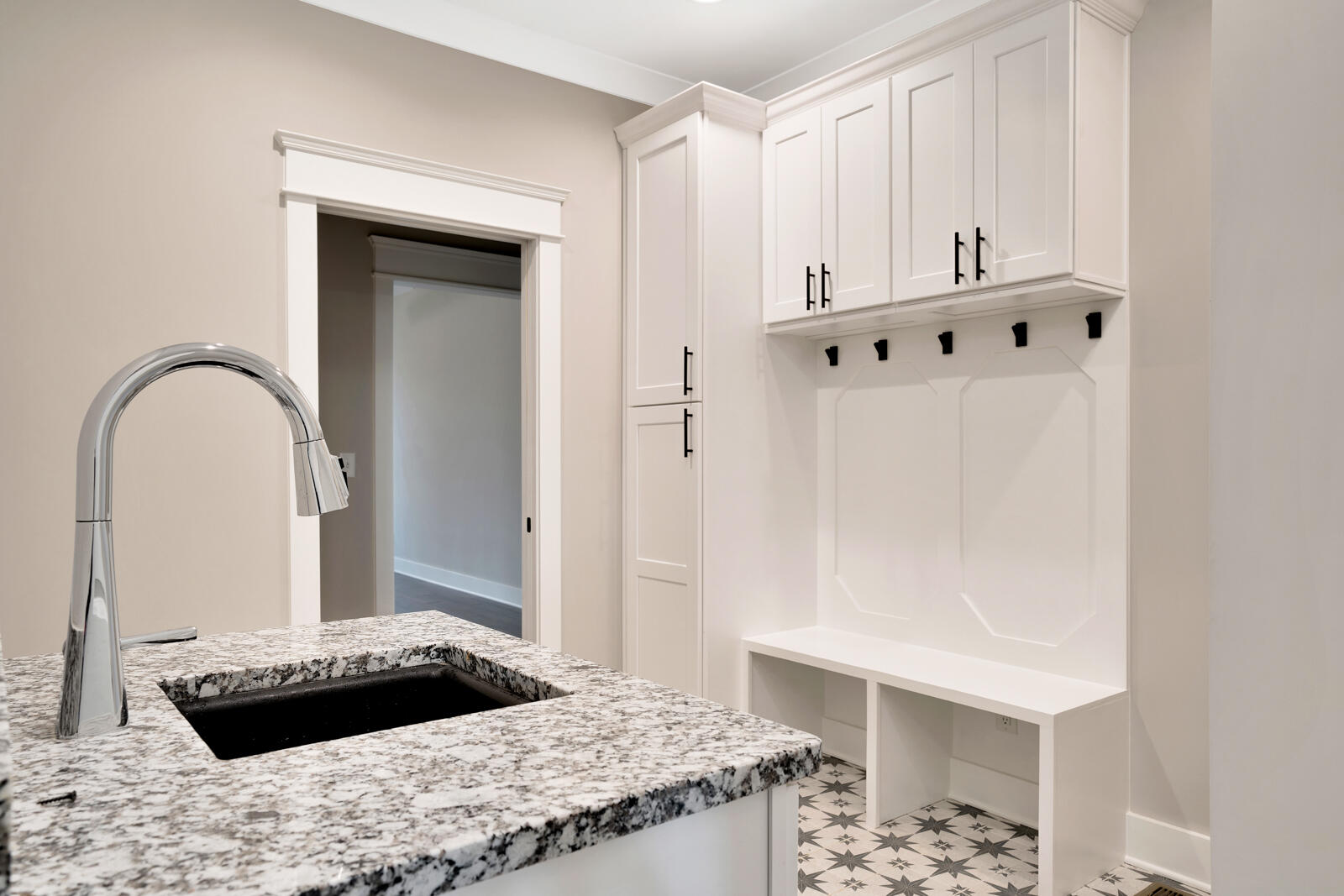 607 West View Road Chattanooga, TN 37415 - Photo 12 of 28 607-West-View-MLS-Photos-12