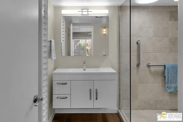 $599,000 | 4881 South Winners Circle, Unit B, Palm Springs, CA 92264