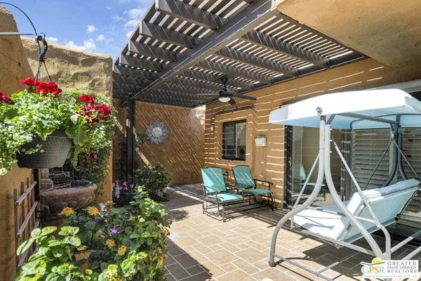 $599,000 | 4881 South Winners Circle, Unit B, Palm Springs, CA 92264