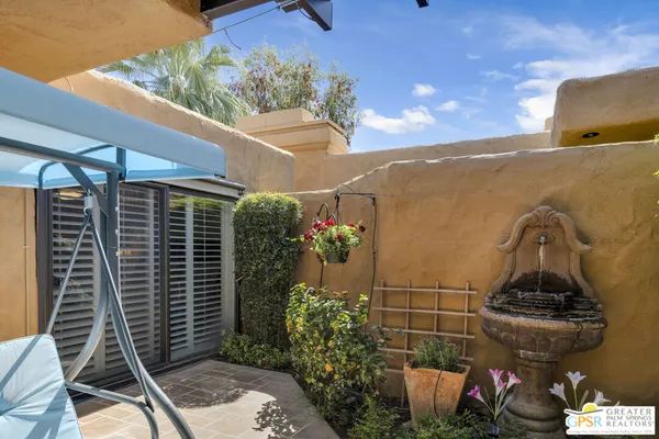 $599,000 | 4881 South Winners Circle, Unit B, Palm Springs, CA 92264