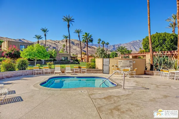 $599,000 | 4881 South Winners Circle, Unit B, Palm Springs, CA 92264