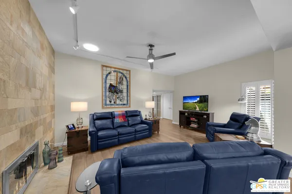 $599,000 | 4881 South Winners Circle, Unit B, Palm Springs, CA 92264