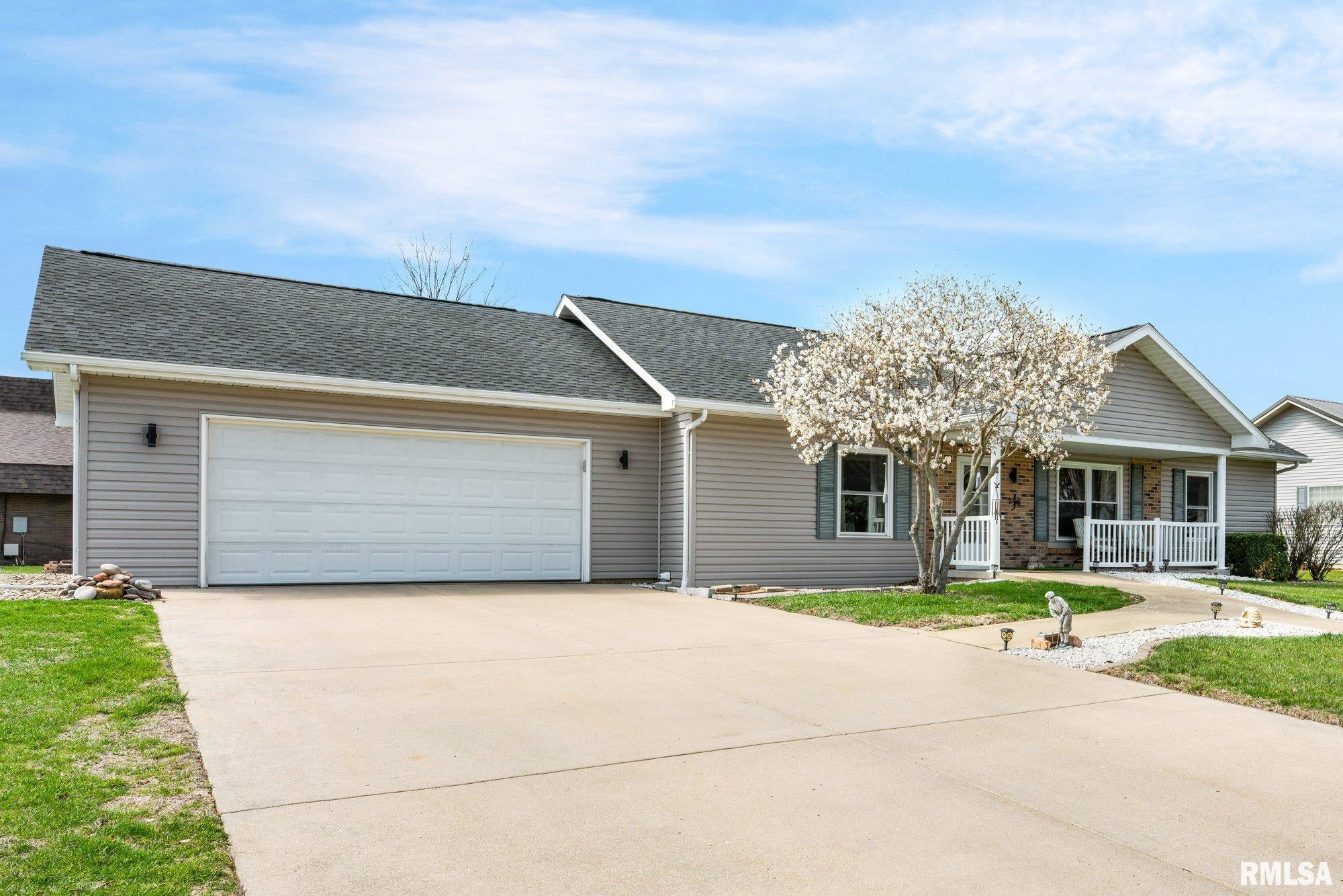 901 Easy Street Roanoke, IL 61561 - Photo 26 of 44