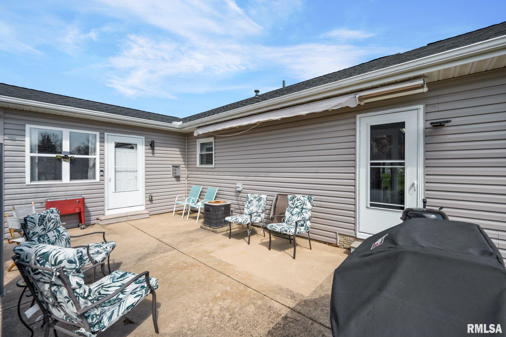 901 Easy Street Roanoke, IL 61561 - Photo 27 of 44