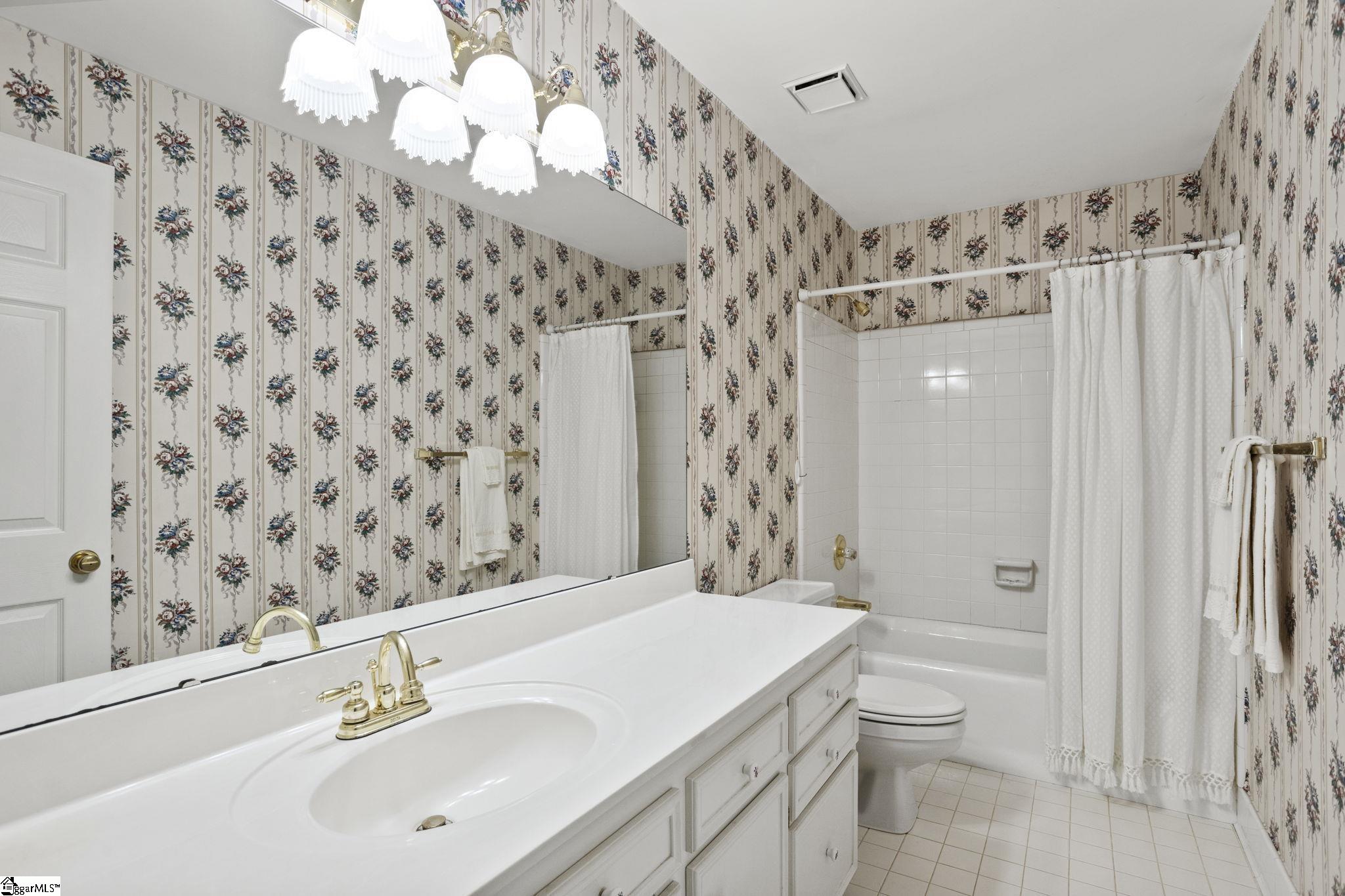 704 New Tarleton Way Greer, SC 29650 - Photo 24 of 28 Gallery Image 24