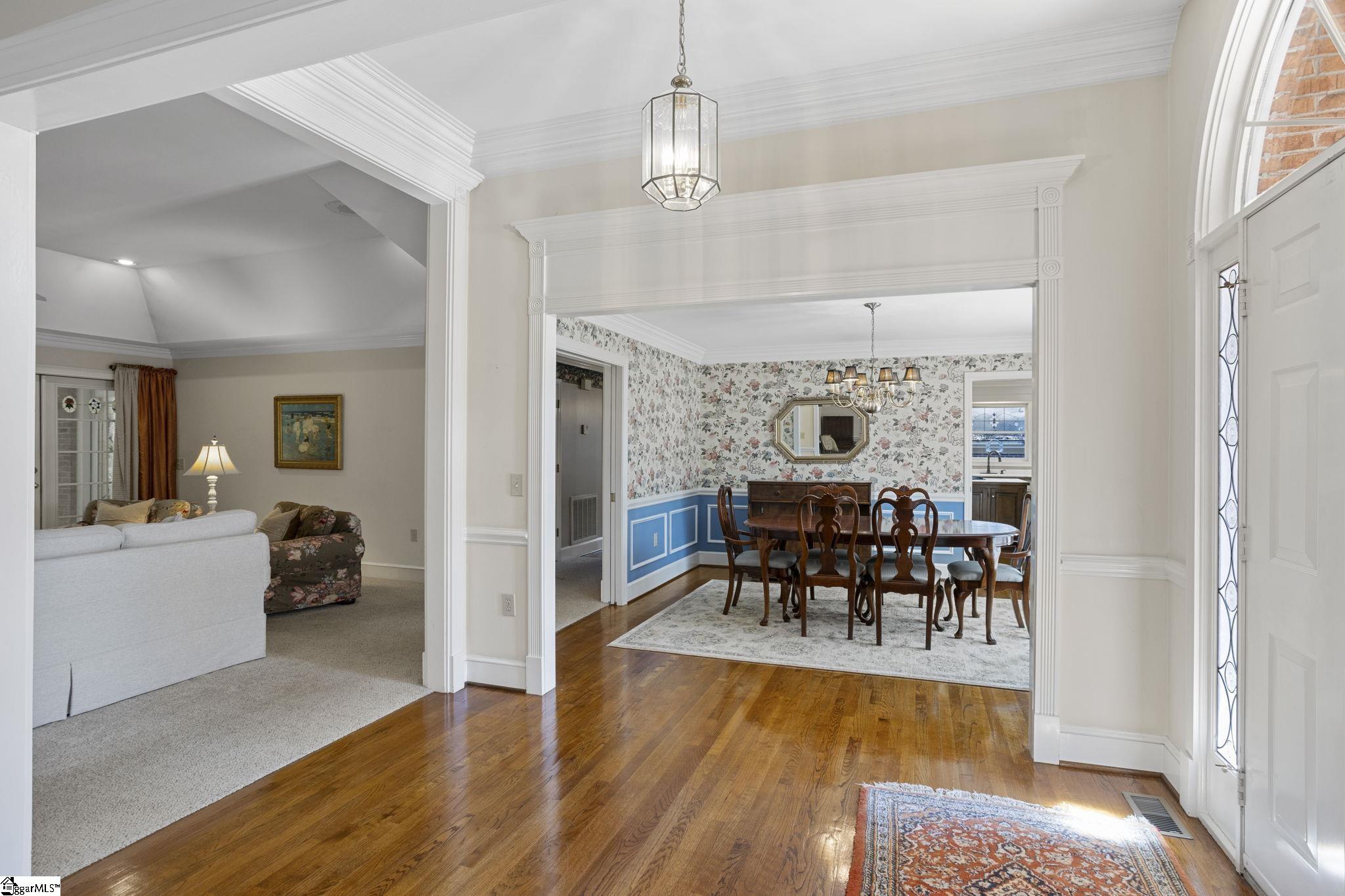 704 New Tarleton Way Greer, SC 29650 - Photo 6 of 28 Gallery Image 6