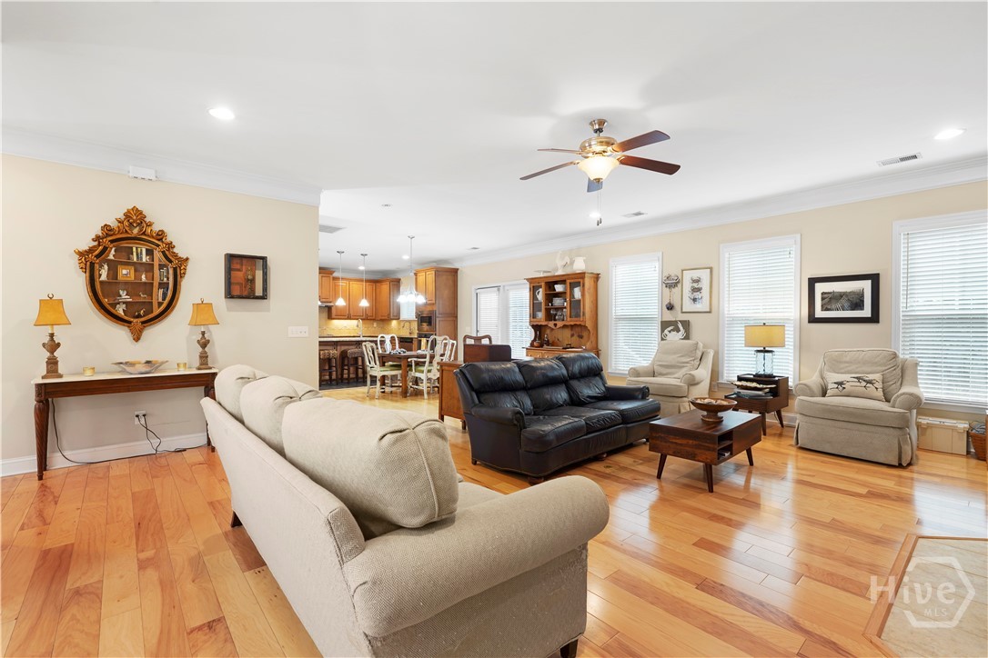 22 Dockside Drive Savannah, GA 31410 - Photo 9 of 35