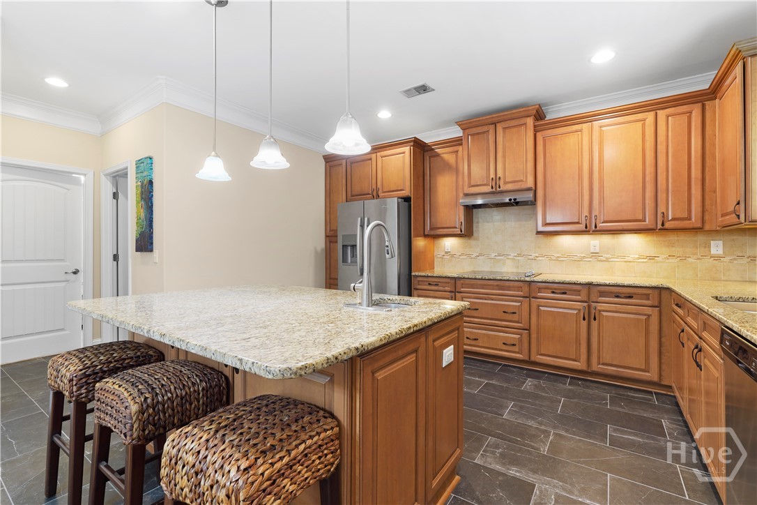 22 Dockside Drive Savannah, GA 31410 - Photo 10 of 35