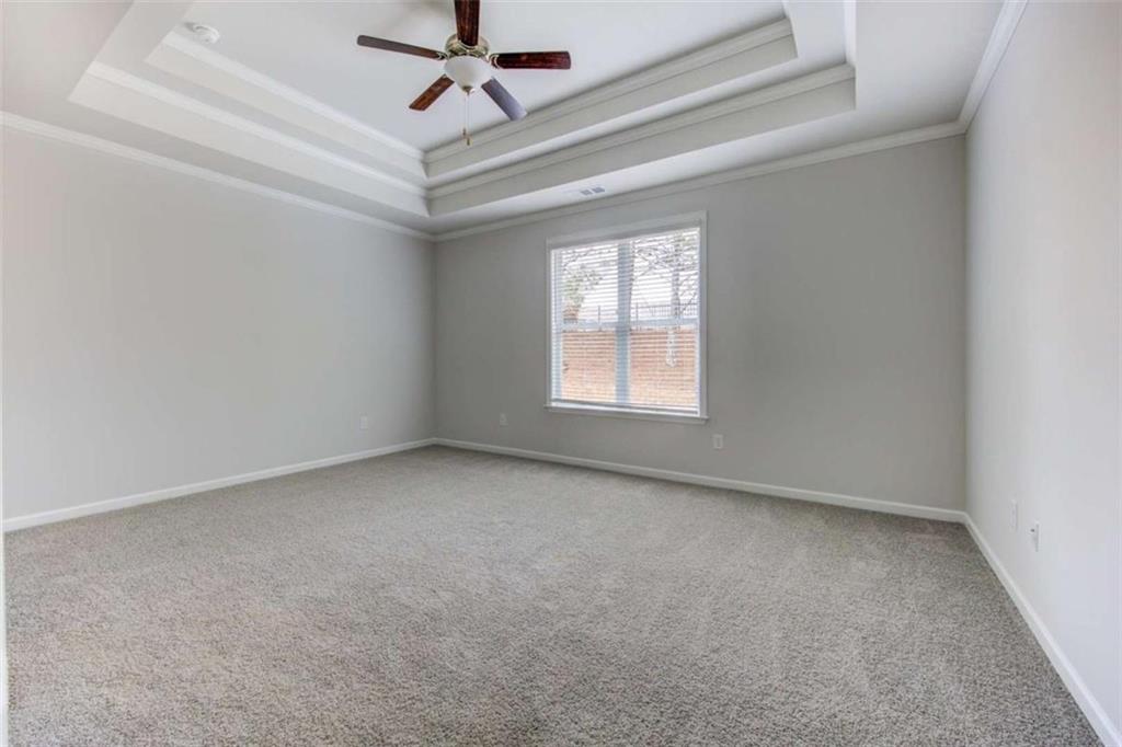 1007 Towne Circle Social Circle, GA 30025 - Photo 25 of 38 an empty room with a window