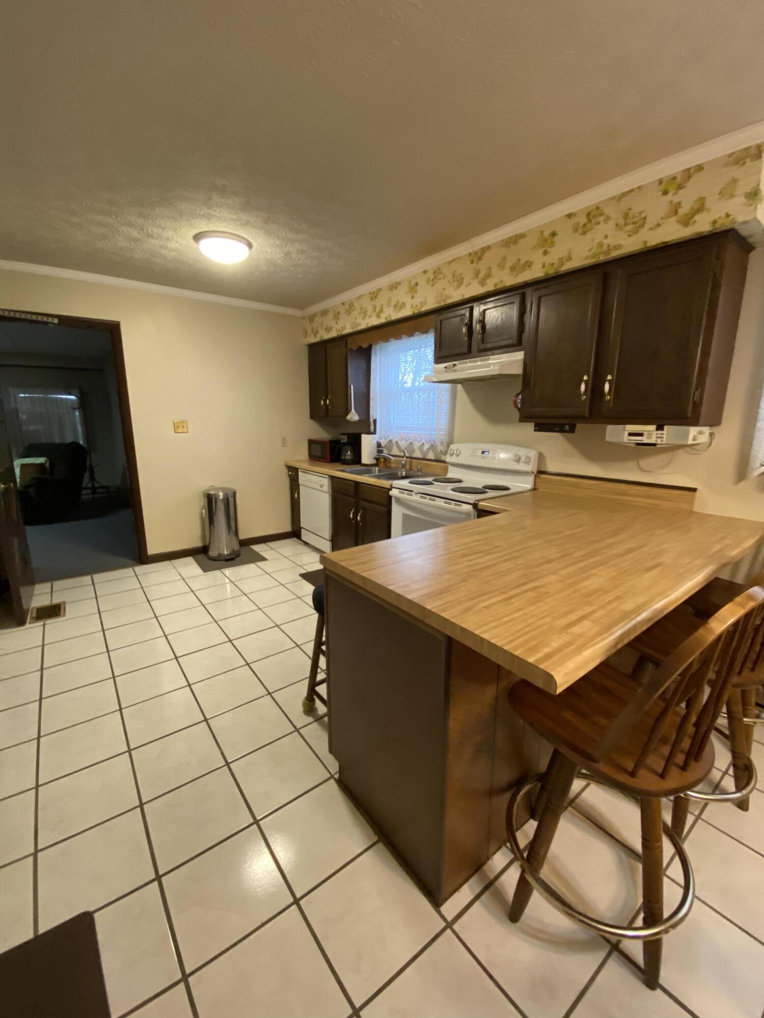 2960 Bee Creek Road Corbin, KY 40701 - Photo 4 of 16 16C28A0A-B045-4171-B7CA-86EE46417866