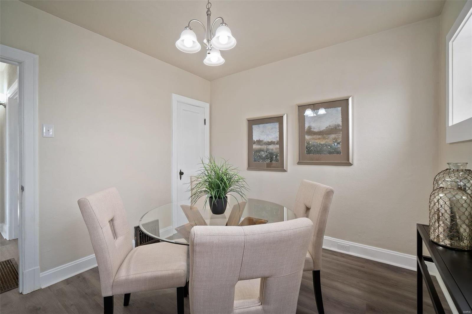 10544 Lackland Road St. Louis, MO 63114 - Photo 11 of 17 Gallery Image 11