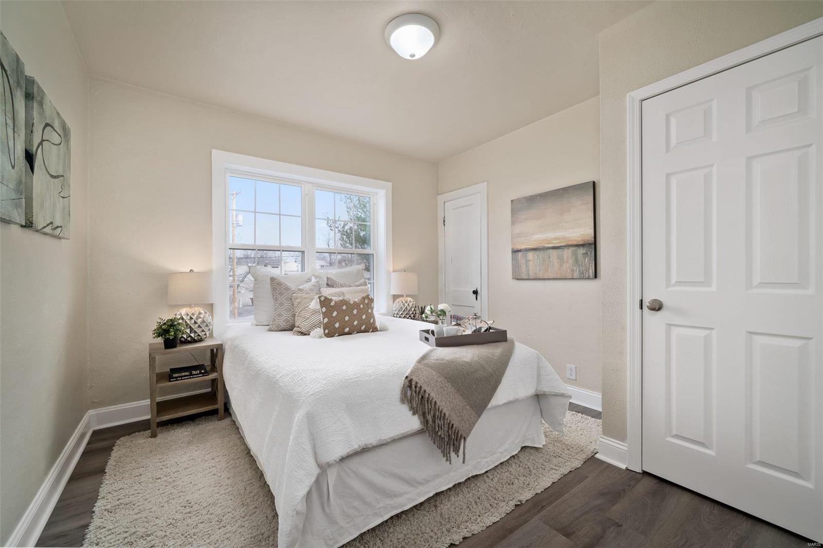 10544 Lackland Road St. Louis, MO 63114 - Photo 12 of 17 Gallery Image 12