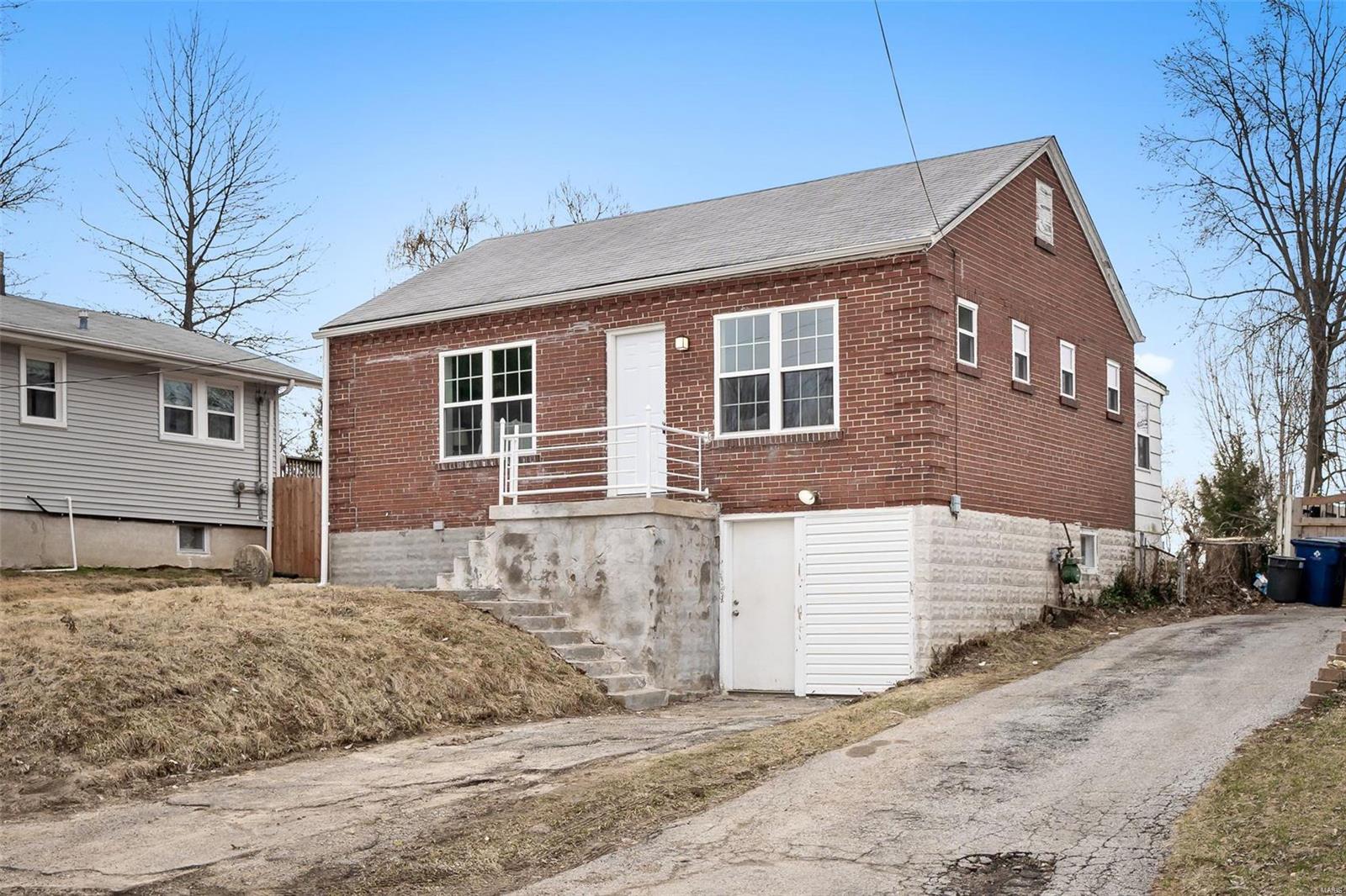 10544 Lackland Road St. Louis, MO 63114 - Photo 2 of 17 Gallery Image 2