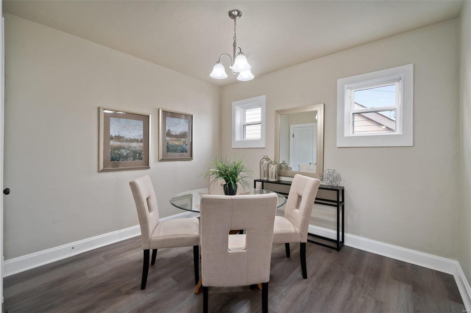 10544 Lackland Road St. Louis, MO 63114 - Photo 10 of 17 Gallery Image 10