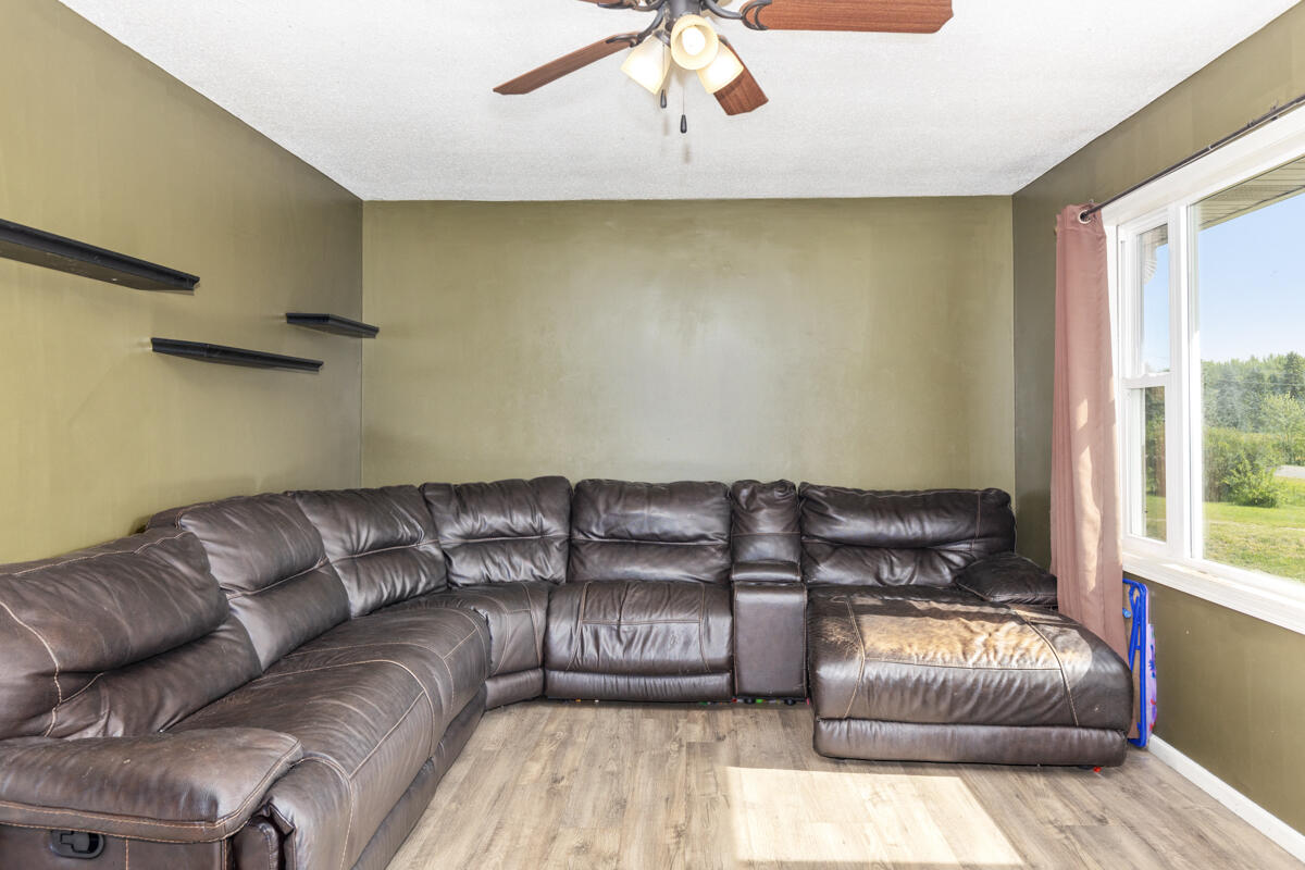 2961 South Sullivan Road Ravenna, MI 49451 - Photo 3 of 18 IMG_1003