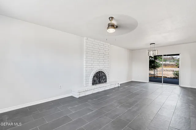 $210,000 | 2004 Howze Street, El Paso, TX 79903