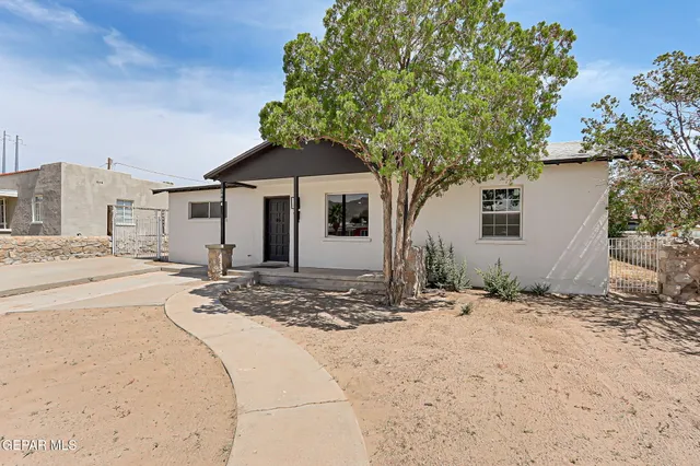 $210,000 | 2004 Howze Street, El Paso, TX 79903
