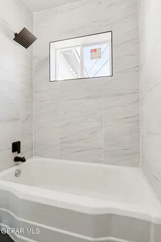 $210,000 | 2004 Howze Street, El Paso, TX 79903