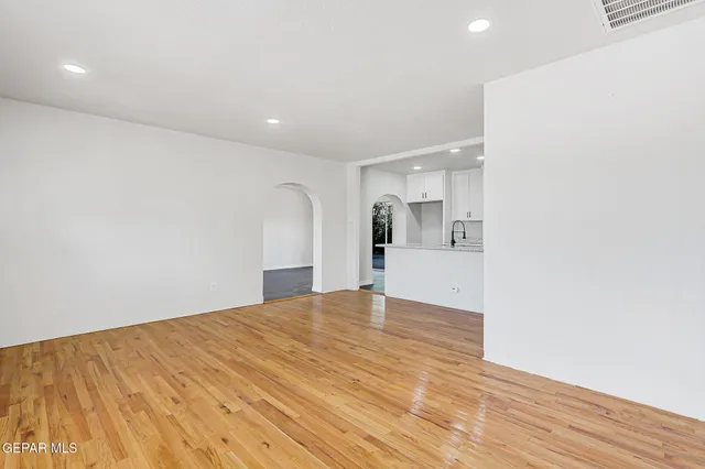 $210,000 | 2004 Howze Street, El Paso, TX 79903