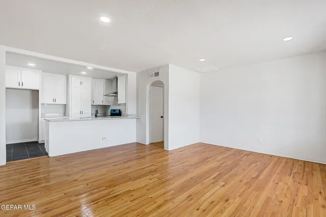 $210,000 | 2004 Howze Street, El Paso, TX 79903