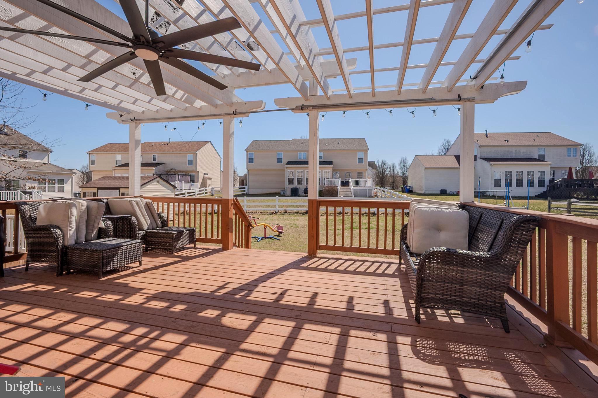 216 Alloway Place Townsend, DE 19734 - Photo 35 of 40 a view of a chairs and table in the room