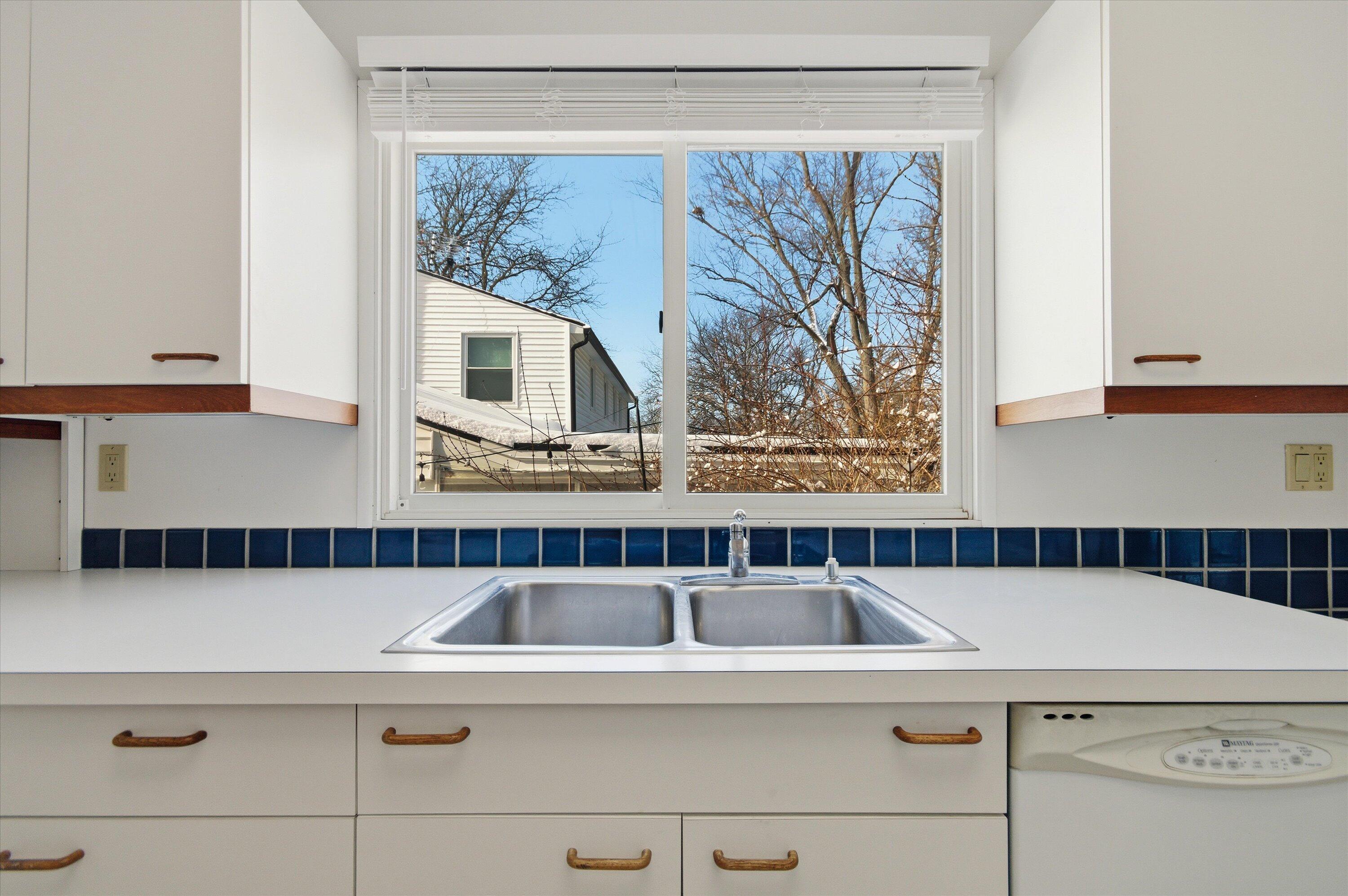 1510 Barnard Road Ann Arbor, MI 48103 - Photo 14 of 53 31-16